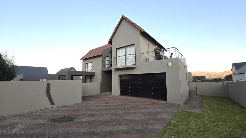 3 Bedroom Property for Sale in Leloko Lifestyle Estate North West